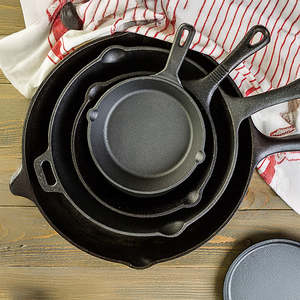 Kitchenware: Pre Seasoned Cast Iron Skillet Fry Pan Set 3 Pcs Frying Pan Set