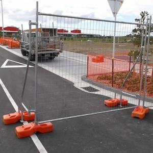 Products: cheap temporary fence clamp