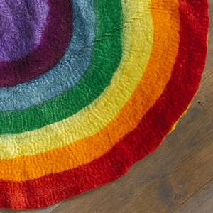 Home Decor: Felt Play Mat - Rainbow (large)