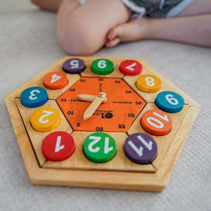 Qtoys | Wooden Clock Puzzle