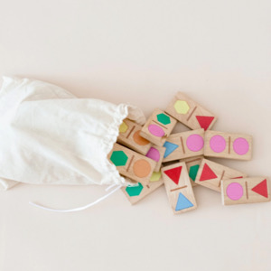 Qtoys | Geometric Wooden Domino Set