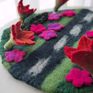 Felt Play Mat - Flower Stream