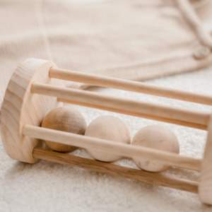 Qtoys | Wooden Ball Rattle