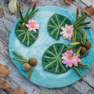 Felt Mat - Lily Pad Pond Habitat 3D Playscape
