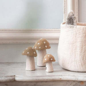 Muskhane France: Muskhane Felt Dotty Mushrooms | Nude