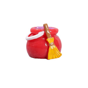 accessory: Cauldron with Magic Potion