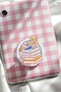 For The Duffenders: Lizzie Bookish Magnetic Grip