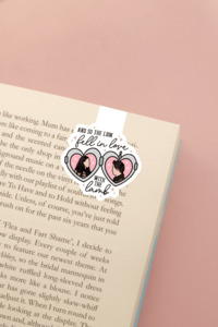 Magnetic Bookmarks: Lion Fell In Love Magnetic Bookmark