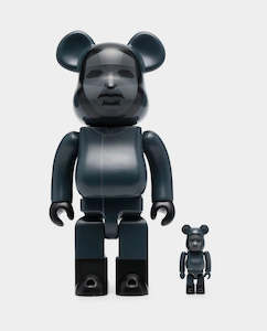 Medicom Toy: BE@RBRICK - Squid Game Frontman 400% & 100% Set - Black