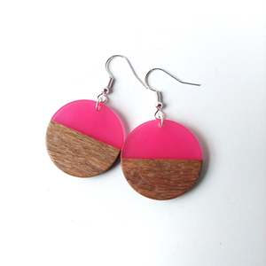 Wood Resin: Large round wood and resin drops - Pink