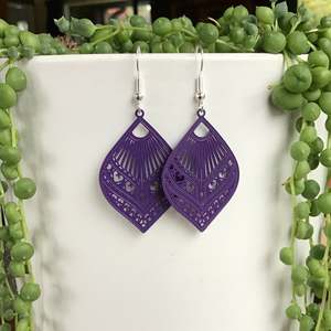 Laser Cut Earrings: Medium Nouveau