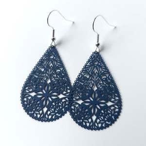 Laser Cut Earrings: Medium Filigree