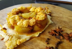 Products: Spiced Apple and Sultana Compote, Lemon Soured Cream Cheese and Almond Crumble (V)