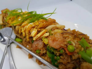 Products: Prawn, Calamari and Seafood Fried Rice with Beansprouts, Spinach and Oyster Sauce (V)