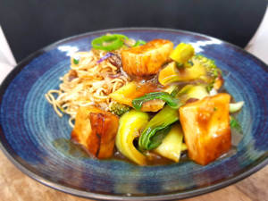 Products: Honey & Soy Glazed Tofu with ‘Lo Mein’ Fried Noodles (V)