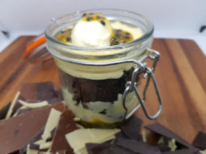 Passionfruit, Chocolate & Lemon Custard Fool (V)