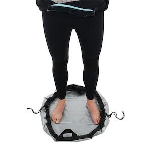 WETSUIT CHANGE MAT