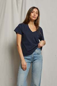 Perfect White Tee: PERFECT WHITE TEE - HENDRIX V NECK TEE NAVY