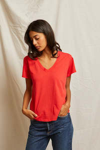 PERFECT WHITE TEE - HENDRIX BASIC POPPY RED