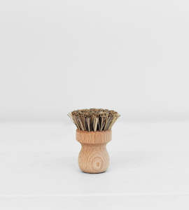 Cleaning: Pot Brush