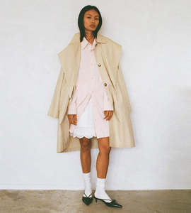 Clothing: Commonplace | Summer Trench w/ Detachable Scarf | Tan