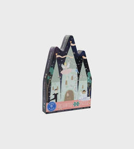 Games: Enchanted | 20 Piece Castle Shaped Puzzle in Shaped Box