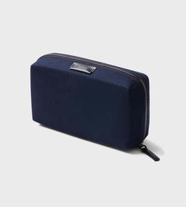 Stationery Books Play: Bellroy | Tech Kit | Navy