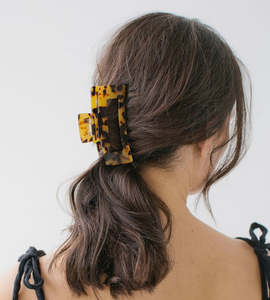Sophie Jewellery: Sophie | Tort Claw Clip