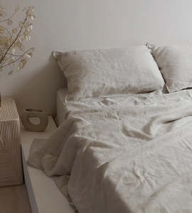 Home Lab | 100% French Flax Linen Fitted Sheet | Charcoal Pinstripe
