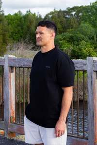 Simple Tee