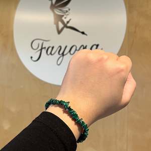 Crystal Jewelry: Malachite Chip Bracelet