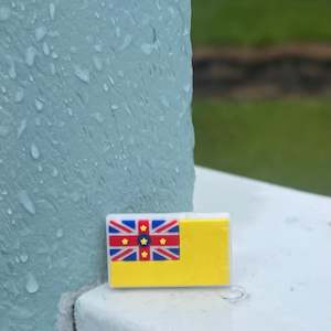 Croc Charms: Niue Flag Croc Charm