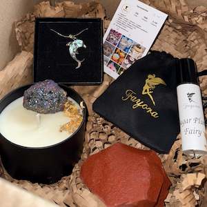 $20 CRYSTAL & CANDLE MYSTERY BOX