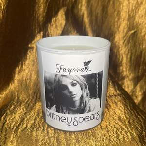 Celeb Inspired Candles: Britney Spears Candle