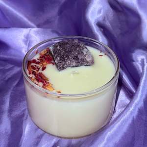 Fayora Essential Candle Collection: Amethyst Mini Bowl Candle