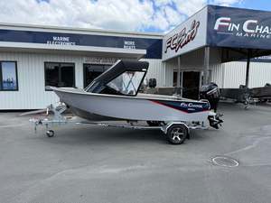 Boats Motors: 2026 Fin Chaser Boats 465R