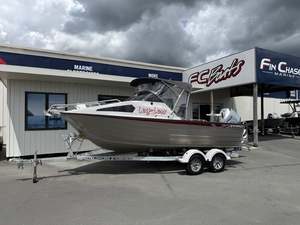 Boats Motors: 2004 Ramco 6m - New Honda 4 Stroke