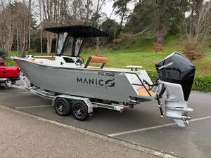 Boats Motors: 2022 Fin Chaser 700CC
