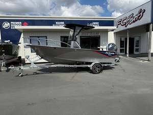 Boats Motors: 2024 Fin Chaser 560CC Immaculate Condition