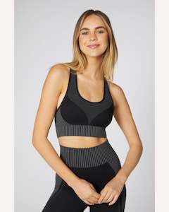 Tops: L'urv Explorer Seamless Crop - Black