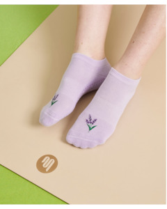 Move Active Classic Low Rise Grip Socks - Lavender Haze