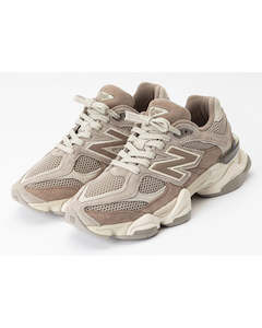 New Balance 9060 Sneaker - Mushroom and Arid Stone