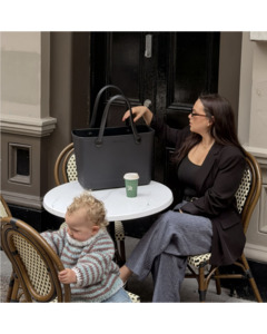 Bags: Mae Solle The Everyday Tote Bag - Black