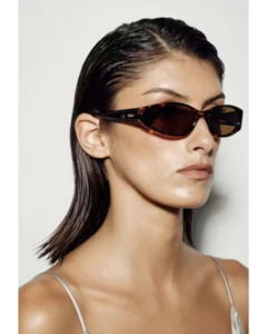 Eyewear: Banbe The Harlow - Havana Tort
