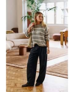 Ceres Life Gemma Pleat Pant - Washed Black
