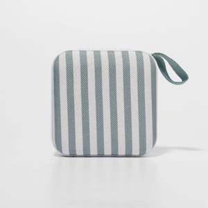 Travel: Portable Travel Speaker Vacay Olive
