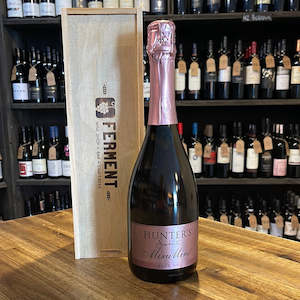 New Zealand: Hunter’s MiruMiru Brut Rose Marlborough