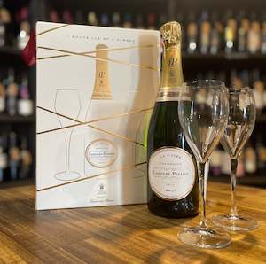 Laurent-Perrier La Cuvée Champagne & Two Flutes Gift Set 750 ml France