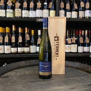 Riesling: Peregrine Riesling 2022 Otago