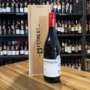 Australia: Earthworks Shiraz